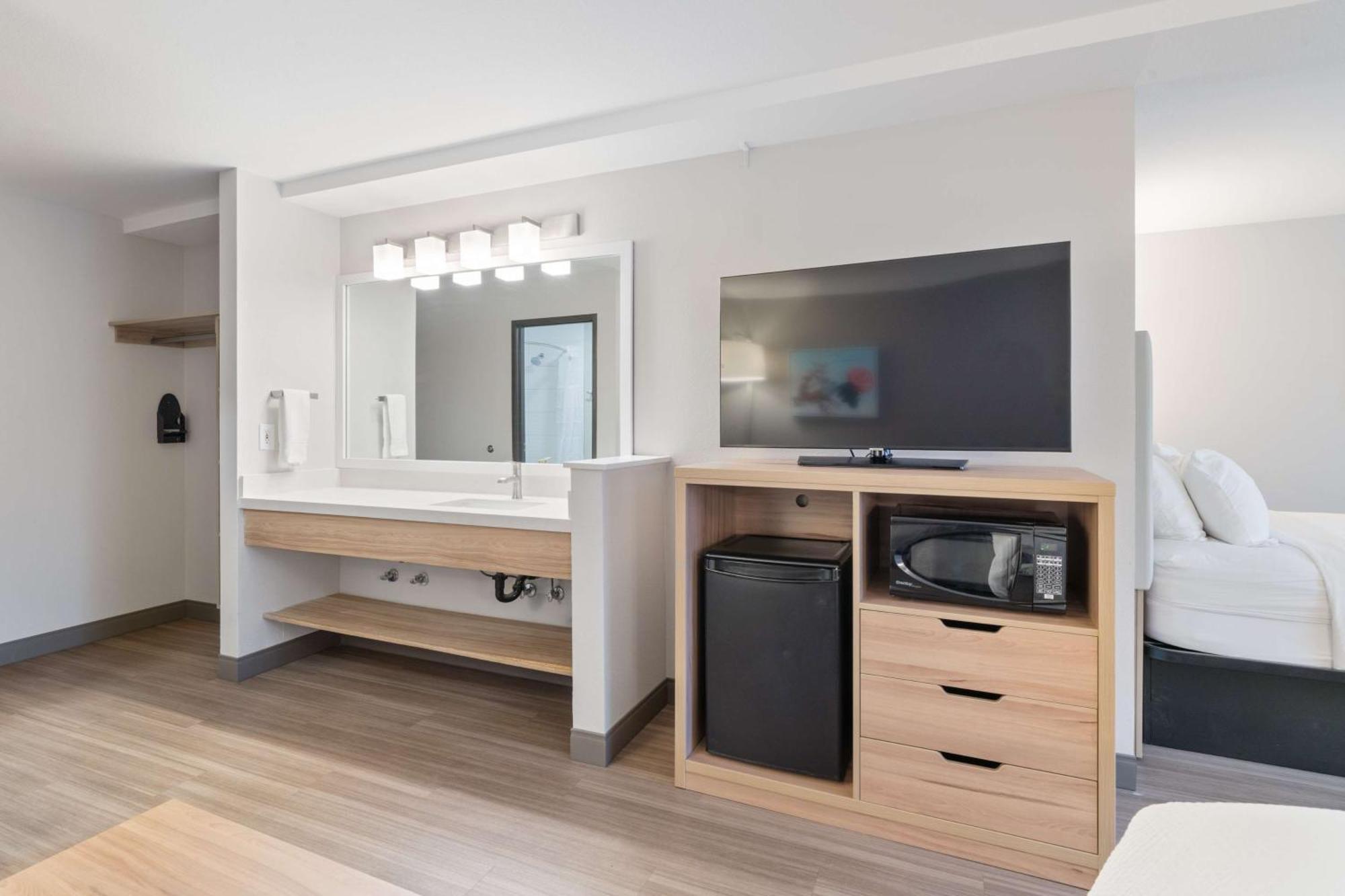 Best Western Lake Oswego Hotel & Suites ภายนอก รูปภาพ