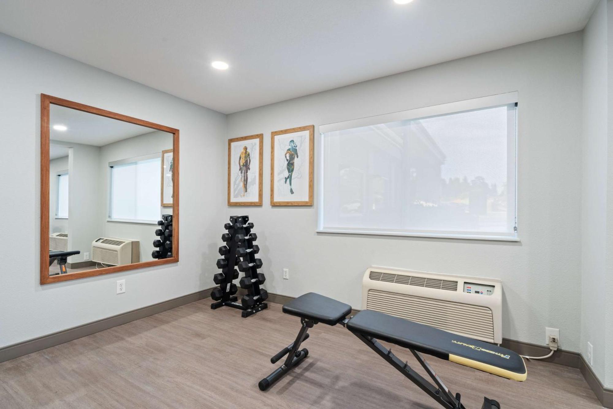 Best Western Lake Oswego Hotel & Suites ภายนอก รูปภาพ