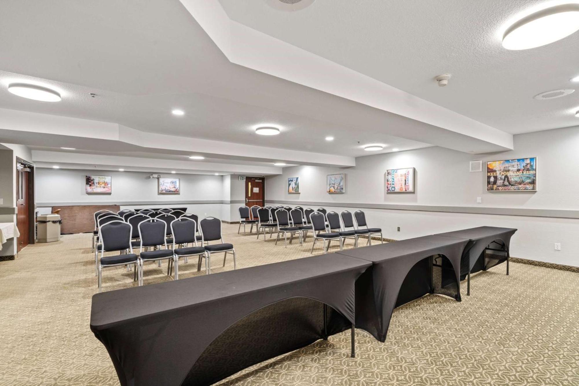 Best Western Lake Oswego Hotel & Suites ภายนอก รูปภาพ